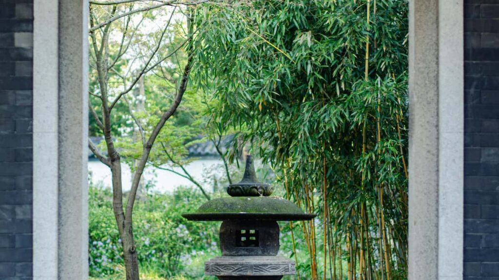 Praktikal na gabay para sa Filipino creators: step-by-step para ma-reach ang Hungary brands sa Roposo at gumawa ng branded tutorial collabs.