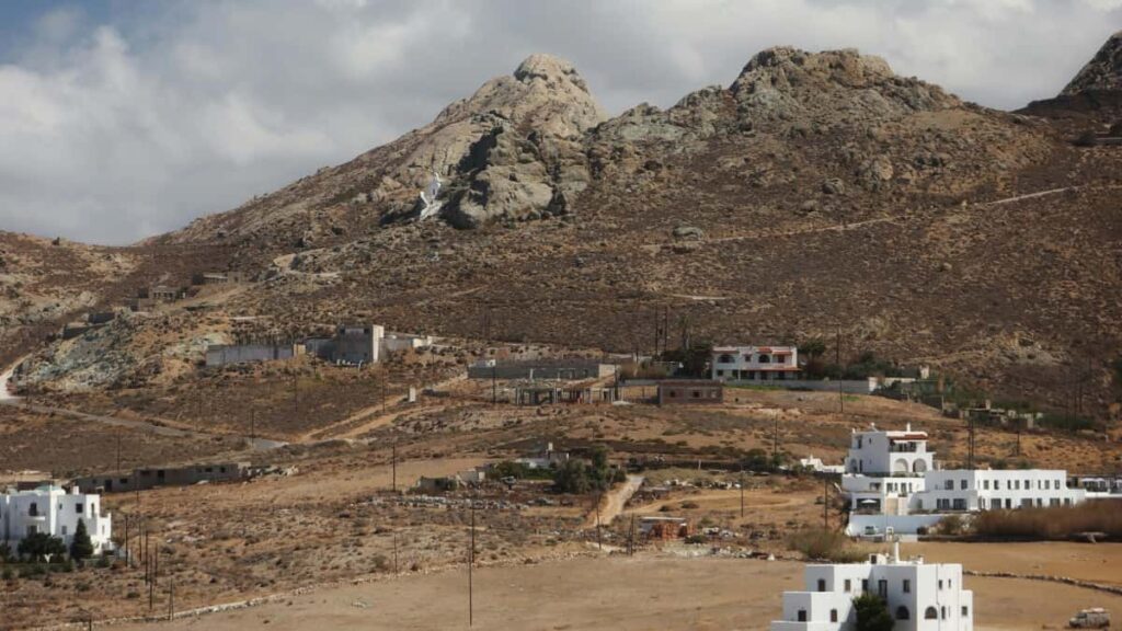 Praktikal na gabay para sa mga advertiser sa Pilipinas kung paano makakita, i-vet, at i-deal ang Laos Instagram creators para mag-promote ng bagong clothing collections.