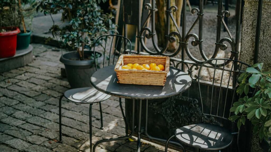 Praktikal na gabay para sa mga advertiser sa Philippines kung paano maghanap, mag-screen, at mag-deal sa Singapore KakaoTalk creators para sa affiliate marketingmay local tips at action plan.