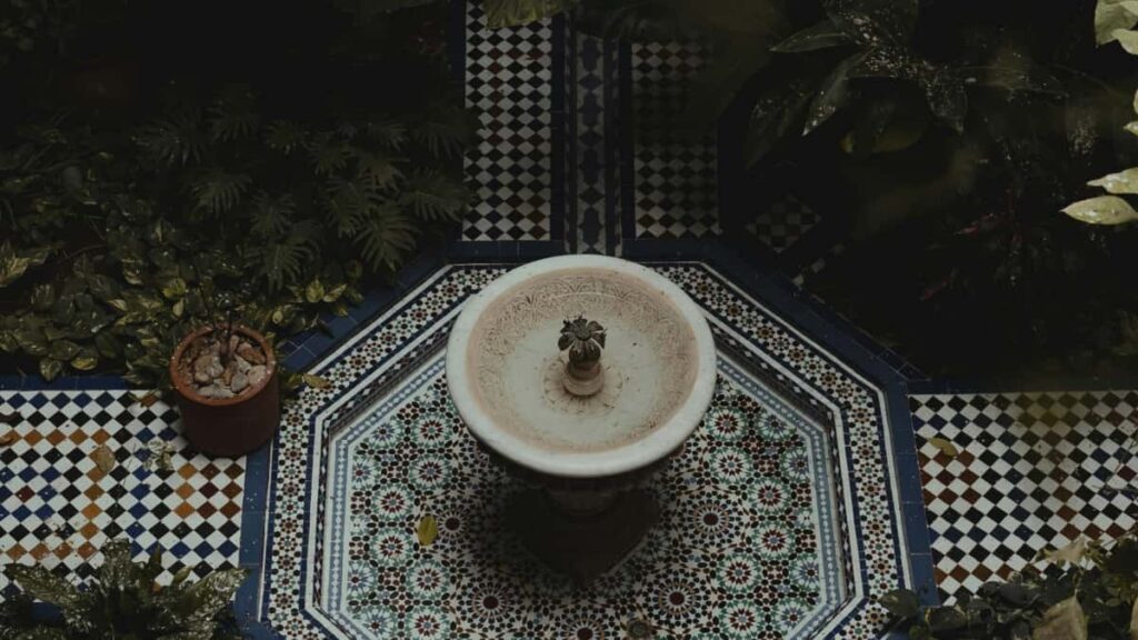 Praktikal na gabay para sa Filipino creators kung paano i-reach ang mga Australia brands sa Zalo para sa product reviews kasama ang outreach script, verification tips, at safety notes.