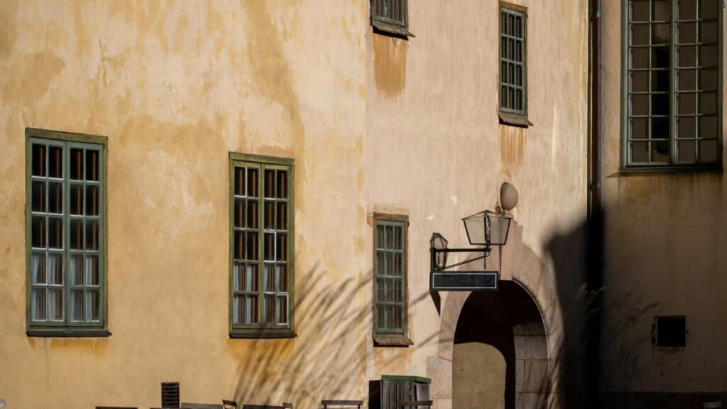 Praktikal na gabay para sa advertisers sa Pilipinas: paano maghanap at mag-workflow kasama ang mga Vkontakte creators mula sa Ivory Coast para sa affiliate marketing, kasama ang mga risk, tools, at ROI tips.