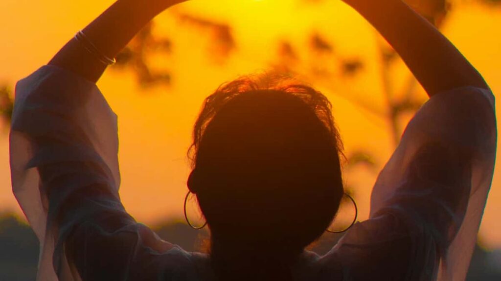 Praktikal na gabay para sa mga Filipino creators kung paano maabot ang Canadian brands sa Facebook at mag-secure ng branded travel vlogsstep-by-step, templates, at real-world tips.