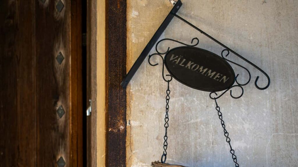 Praktikal na gabay para sa Filipino creators paano mag-reach out sa Estonia brands sa Telegram para sa styling challengesstep-by-step outreach, kultura, at sample messages.