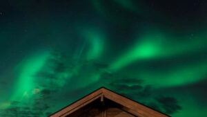 Praktikal na gabay para sa mga advertiser sa Philippines: paano maghanap at makipagsabay sa Nepal-based creators na kilala mula sa Netflix hits para i-promote ang bagong clothing collection.